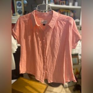 Universal Thread Button Down